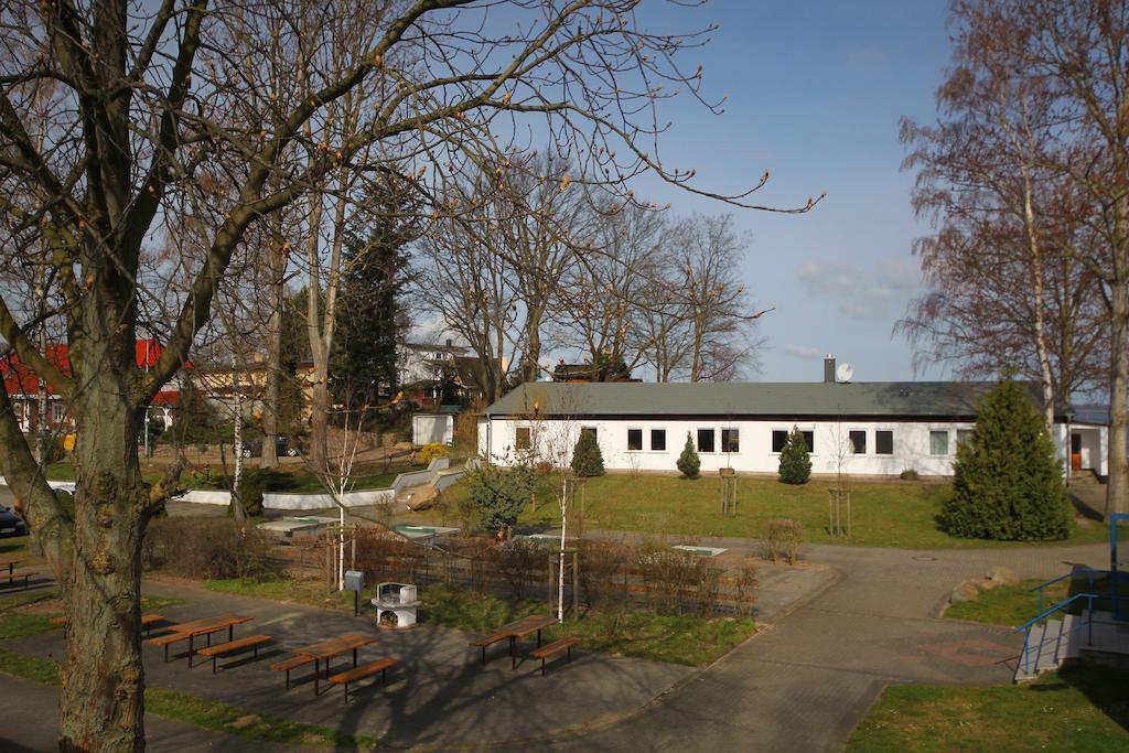 Djh Jugendherberge Stralsund Buitenkant foto
