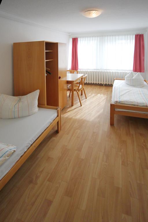 Djh Jugendherberge Stralsund Buitenkant foto