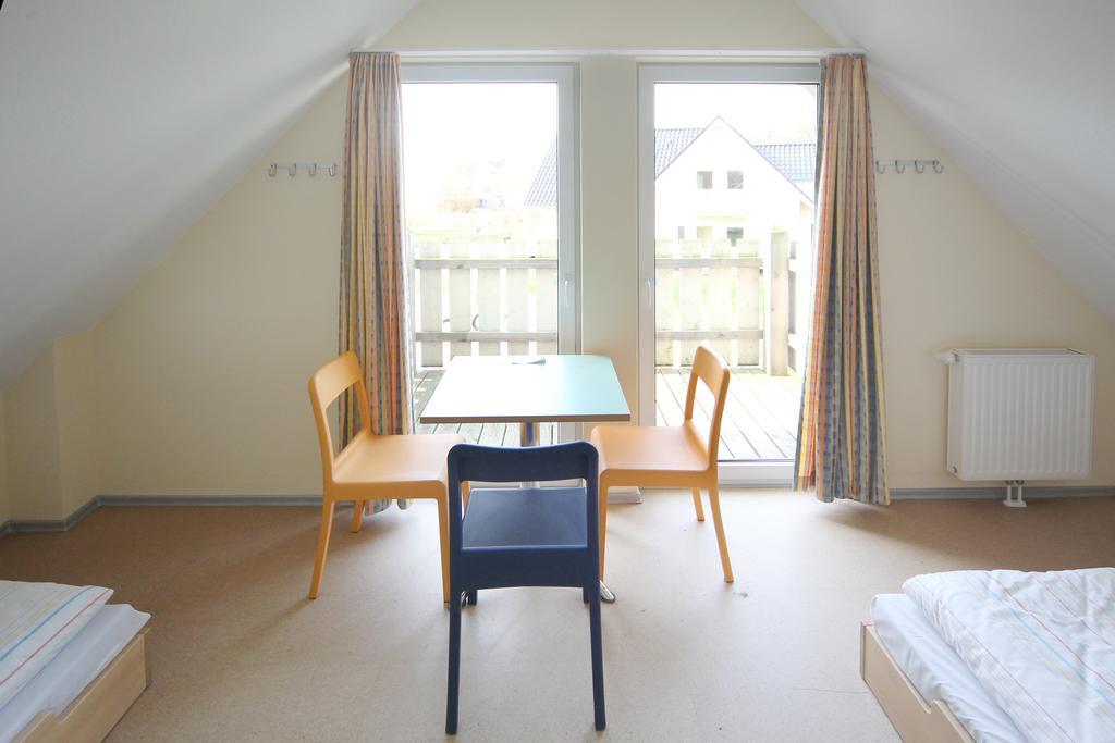Djh Jugendherberge Stralsund Buitenkant foto